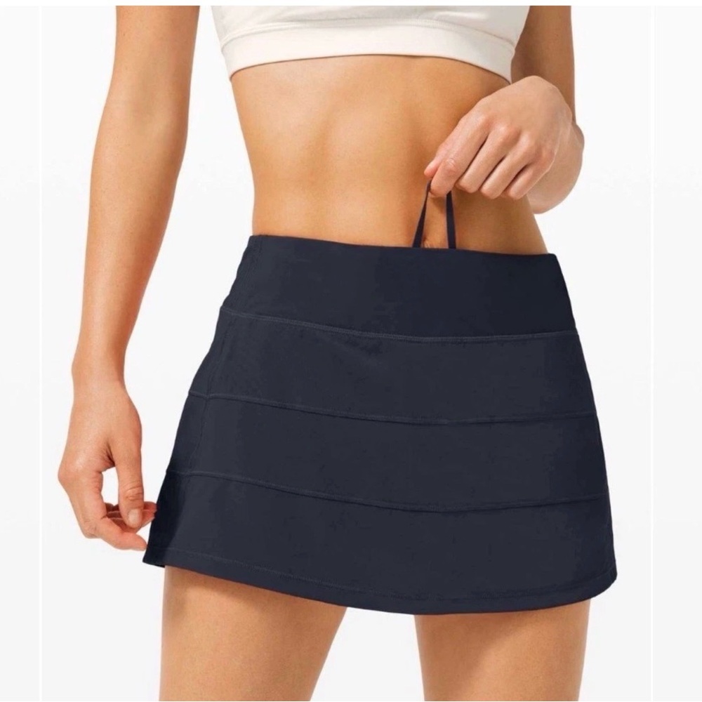 Black Lululemon Rival Athletic Skirt EUC size 10